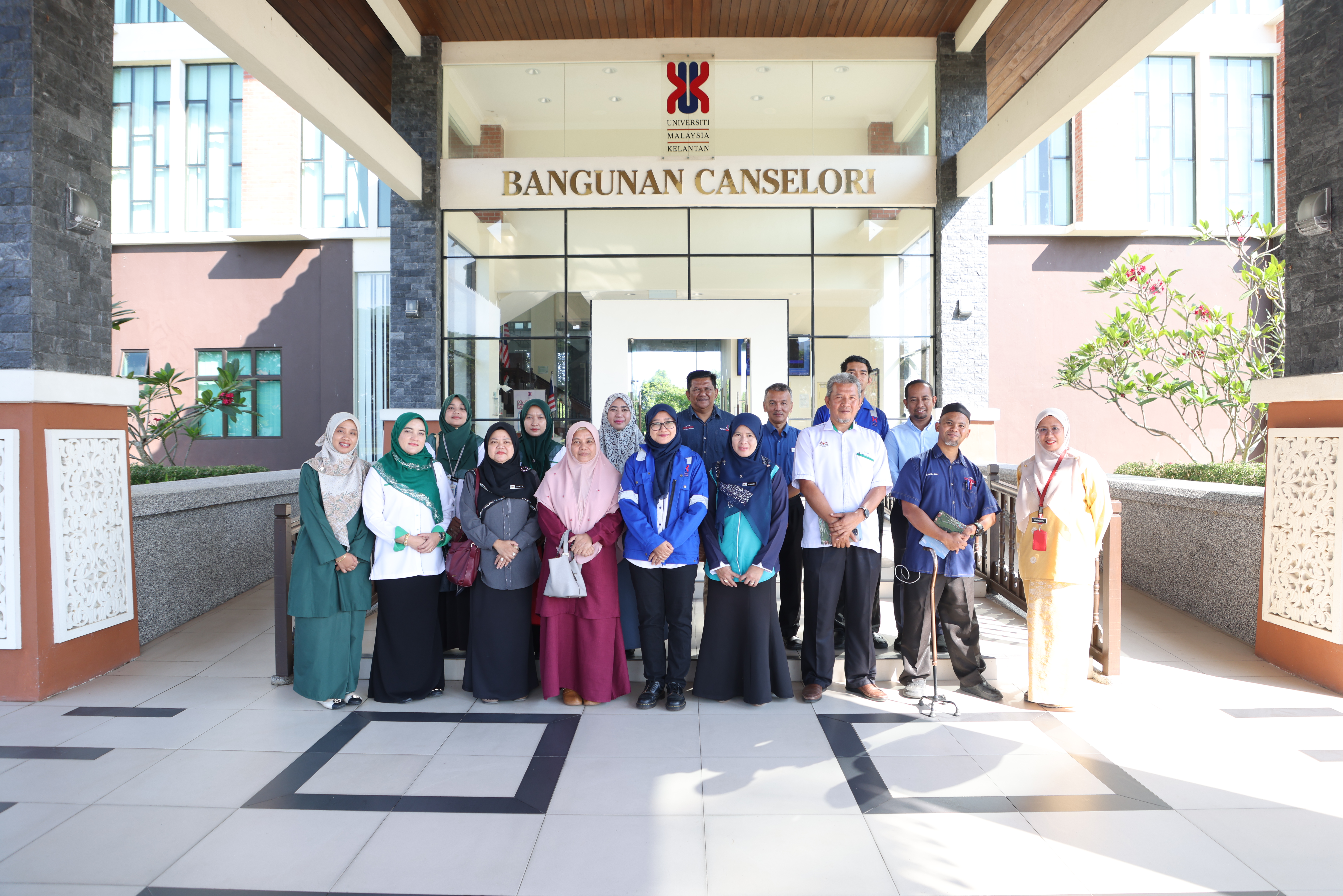KUNJUNGAN PENANDA ARAS DARIPADA POLITEKNIK KOTA BHARU